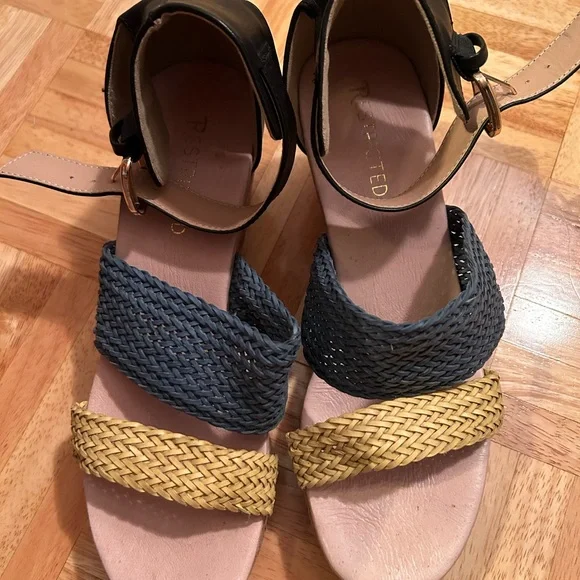 Women’s Aqua and yellow braided with black ankle strap enclosed cork 2 1/2 heel - Picture 6 of 12